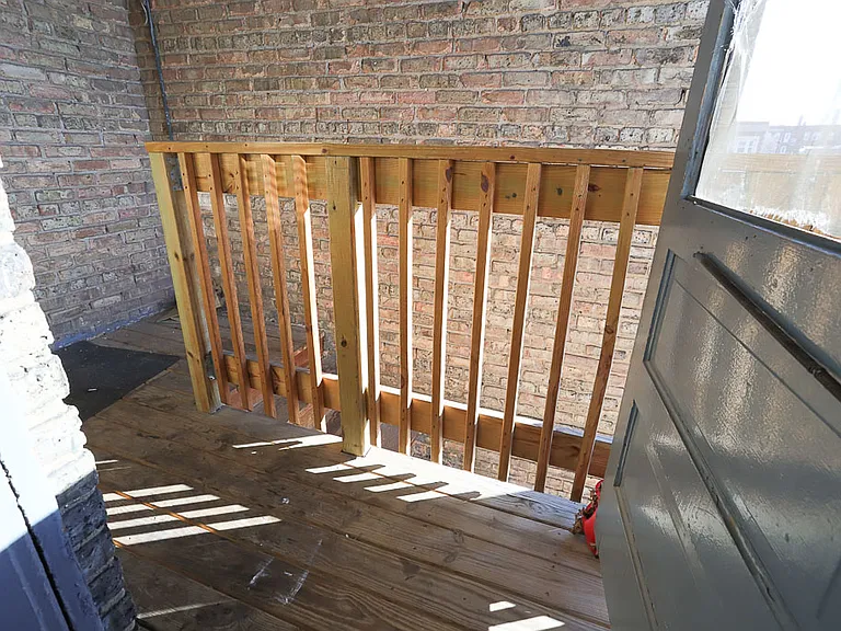 639 W Cornelia Ave #N4 — Photo 19