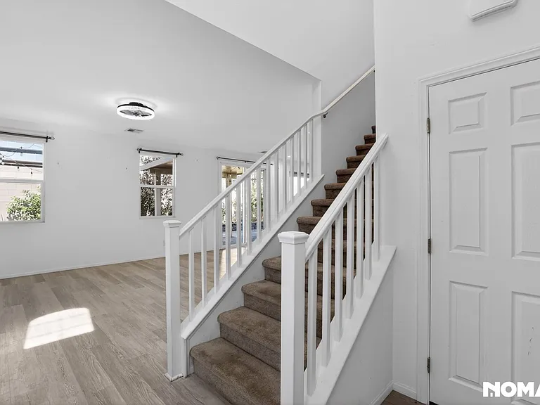 4611 Chirping St — Photo 11