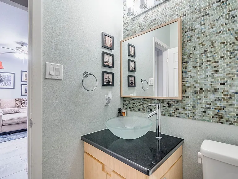 10803 Sans Souci Pl — Photo 12