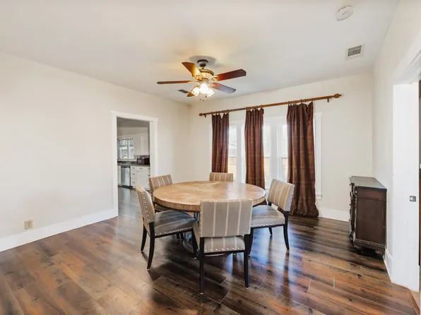 517 W Lamar St, Alvord, TX 76225