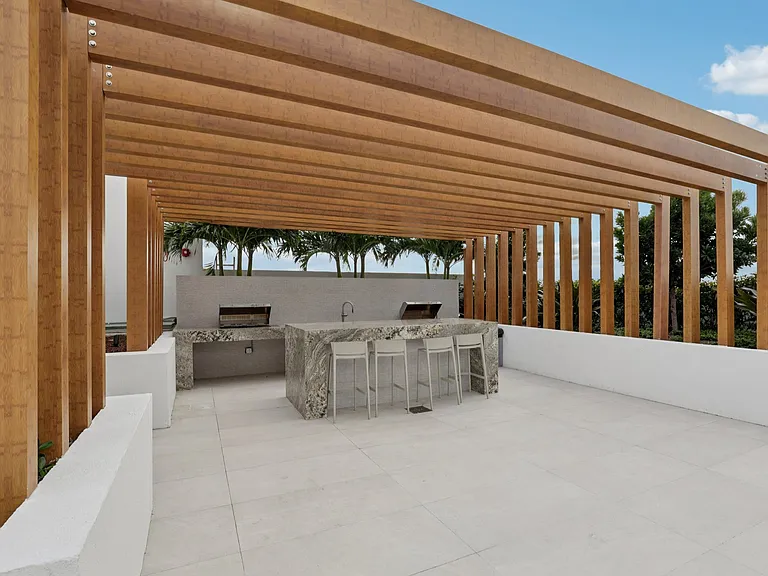 101 Dania Beach — Photo 12