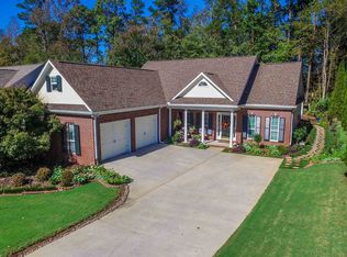 112 Hanbury Ln, Peachtree City, GA 30269