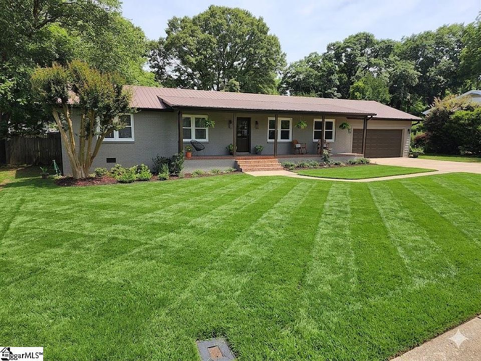 1st image of 263 Inn Cir