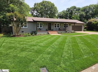 263 Inn Cir, Fountain Inn, SC 29644