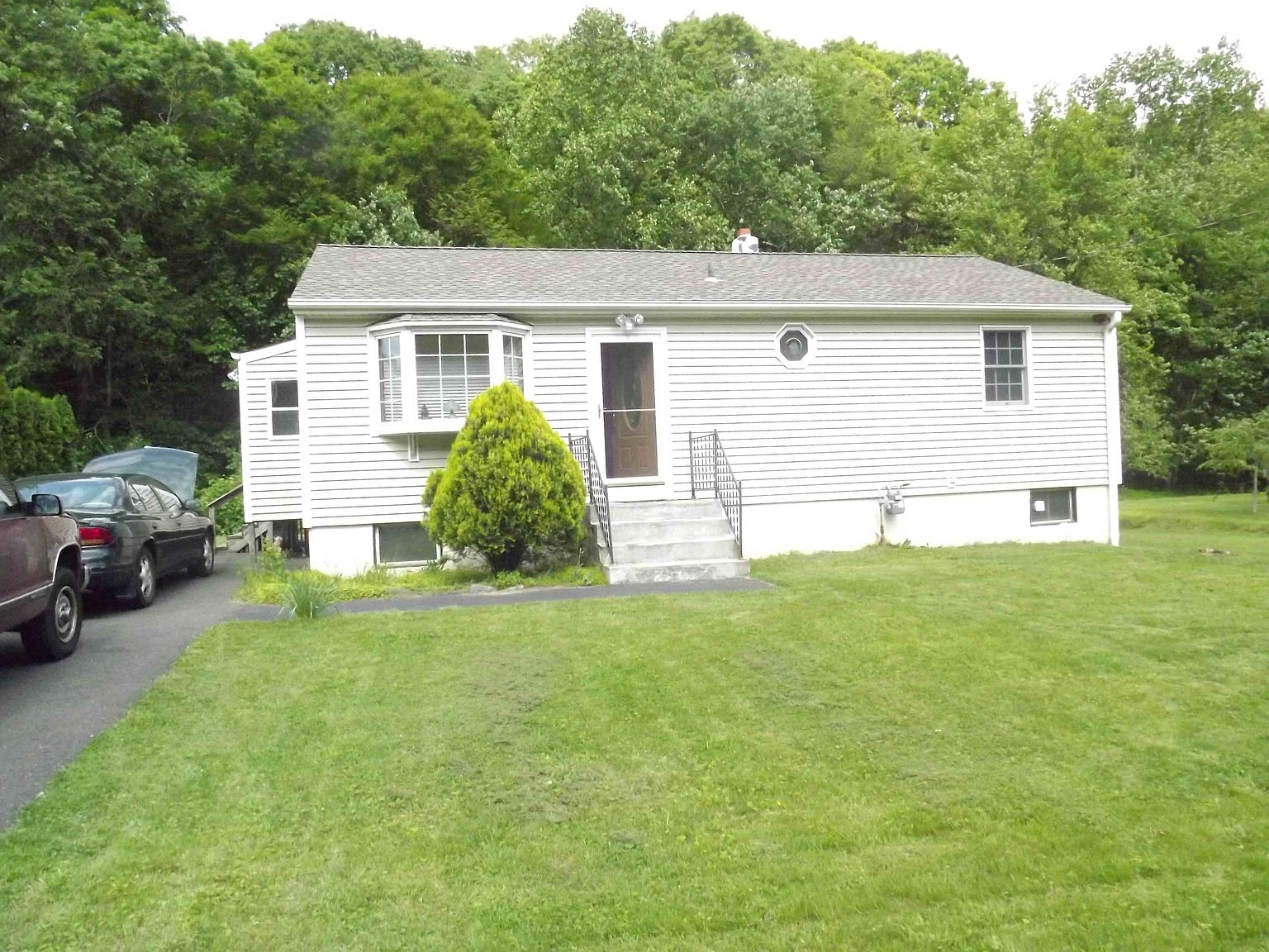 47 Laurel Ave, Derby, CT 06418 Zillow