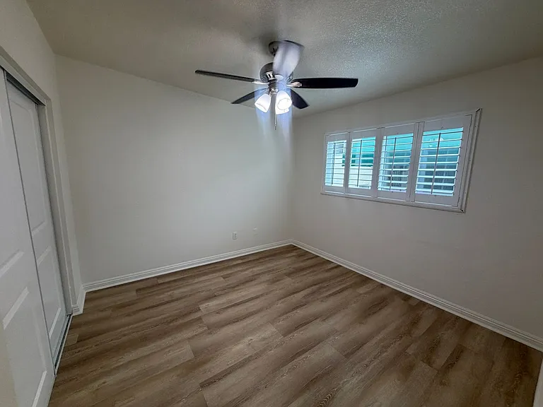 840 Martin Luther King Jr Ave — Photo 12