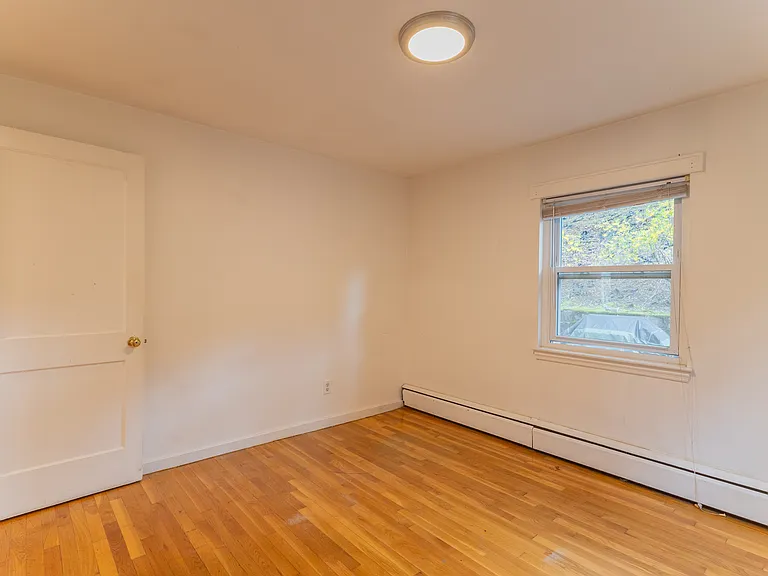 46 Aldrich Rd #A — Photo 21