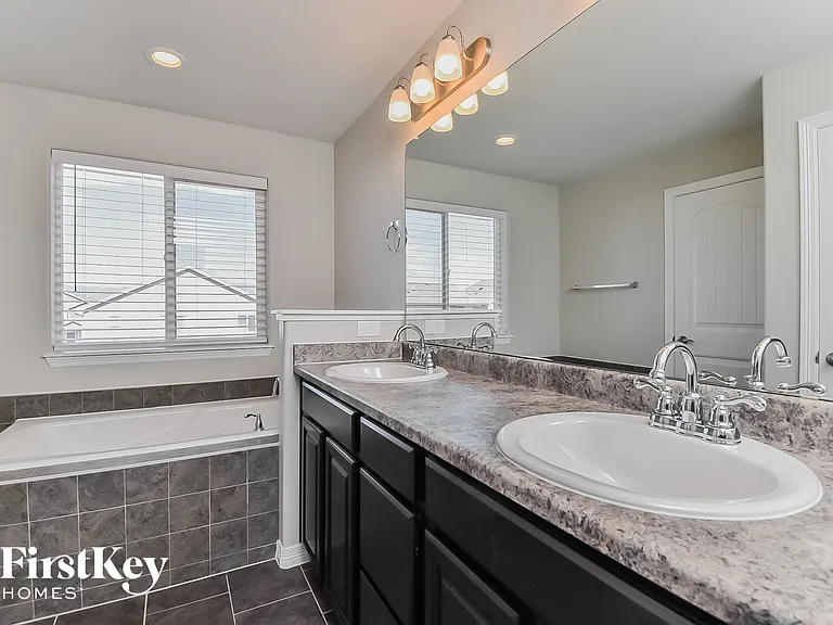 6470 Chaplin Dr — Photo 9