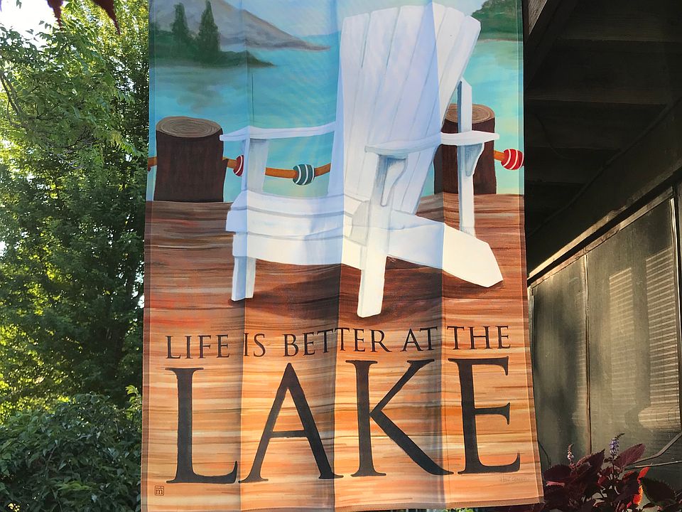 Life is better at the Lake!