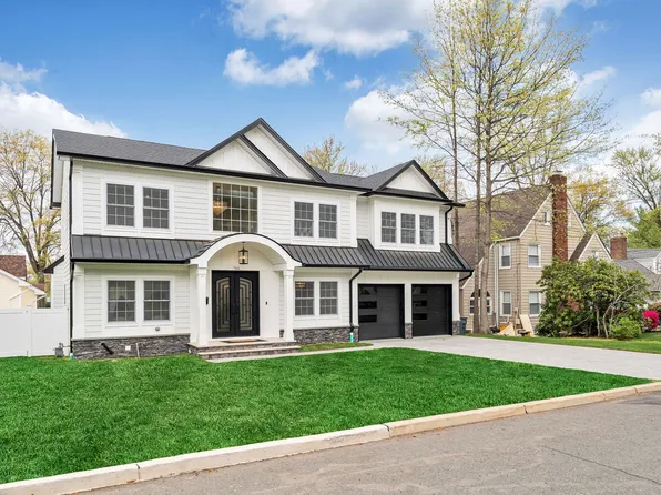 765 6th Ave, River Edge, NJ 07661