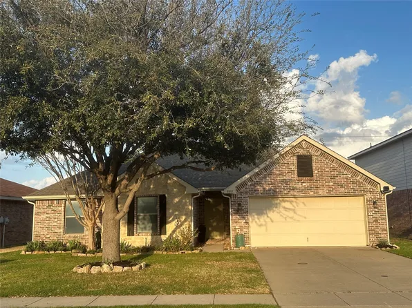 222 Windmill Dr, Justin, TX 76247