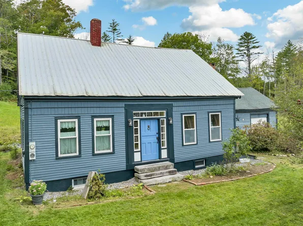 10 Barton Road, Croydon, NH 03773