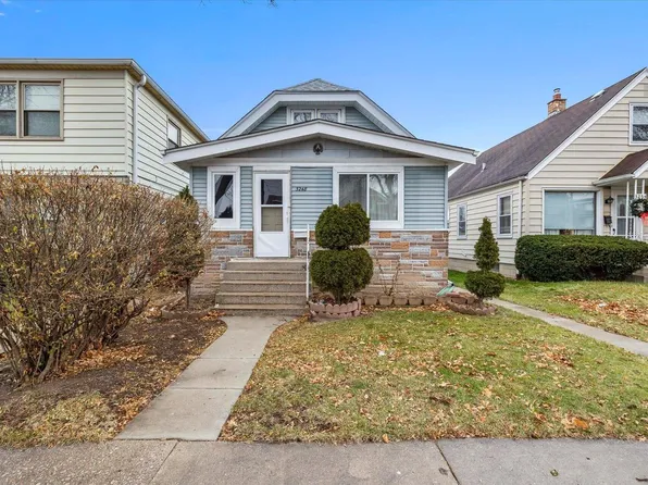 3248 South 8th STREET, Milwaukee, WI 53215