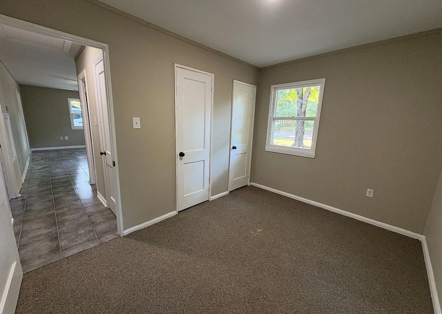 3 Bedroom 1 Bath home in Millington — Photo 2