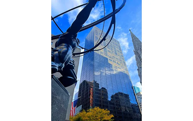 Sold by Douglas Elliman | media 8