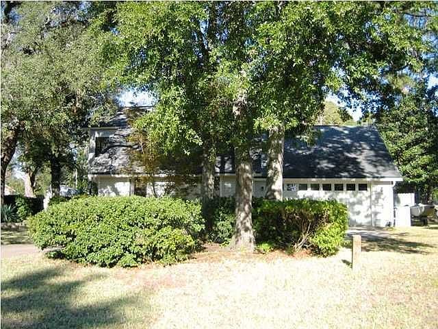 Beautiful Front with lots of mature trees