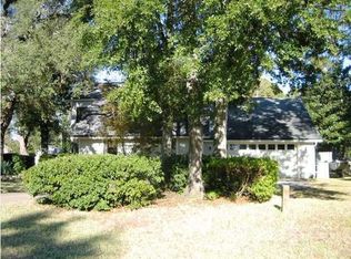 1722 Bayshore Dr, Niceville, FL 32578