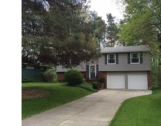 2nd image of 546 Towson Dr