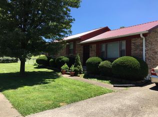 301 Beechwood Dr, Nicholasville, KY 40356