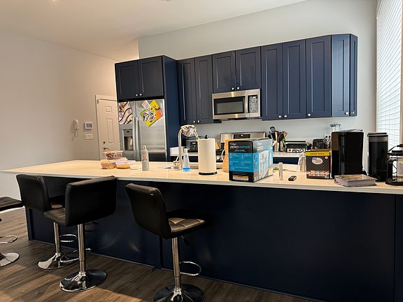 5th image of 2334 S Hoyne Ave Unit 2