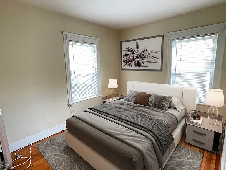 236 Geneva Ave #3R — Photo 2