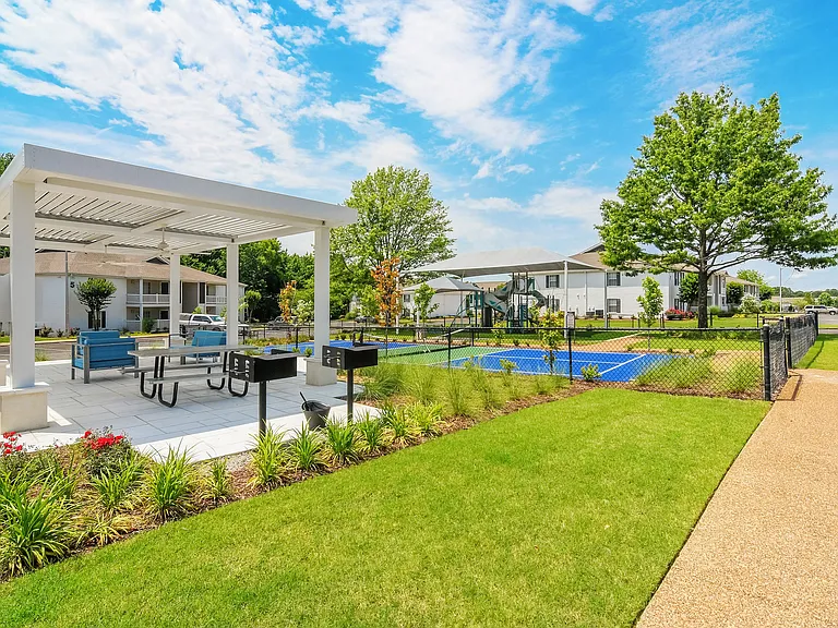 The Vineyard of Olive Branch Apartment Homes — Photo 14