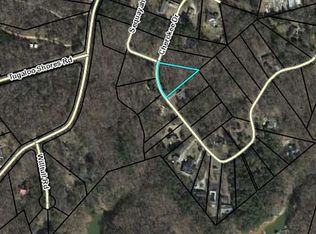 240 Cherokee Dr, Fair Play, SC 29643