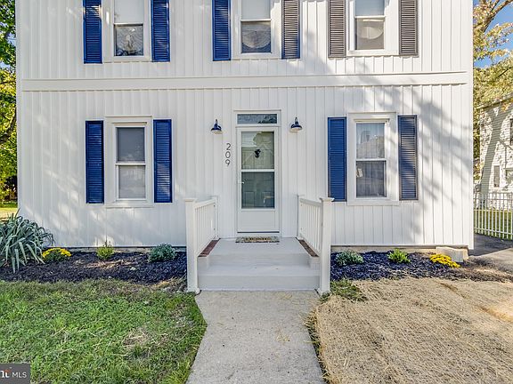 2nd image of 209 Weiner Ave