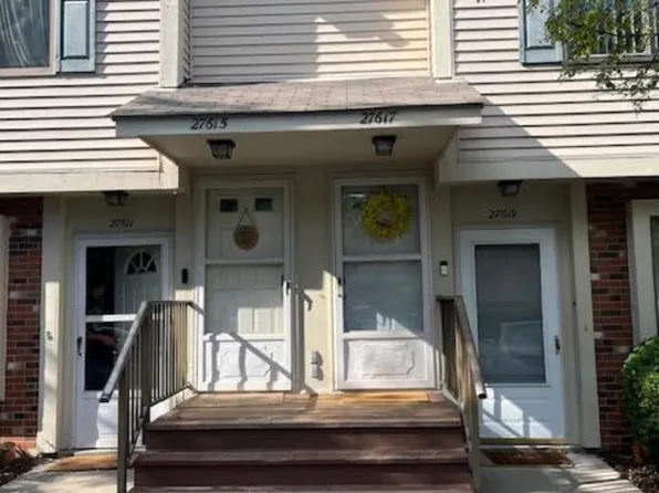 27617 Harrison Woods Ln, Harrison Township, MI 48045