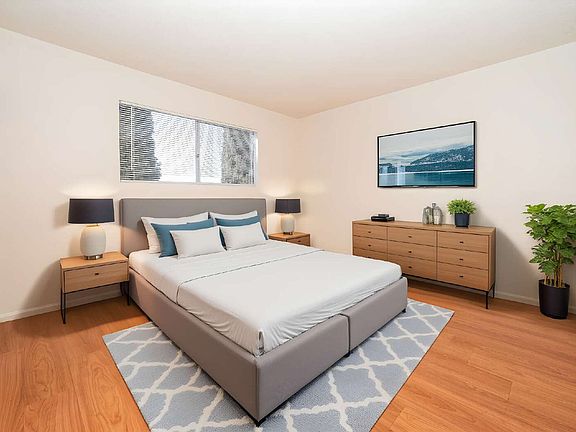 5th image of 226 G St APT B