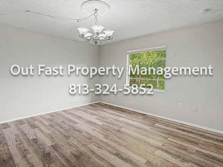 1275 Sylvia Ave — Photo 34