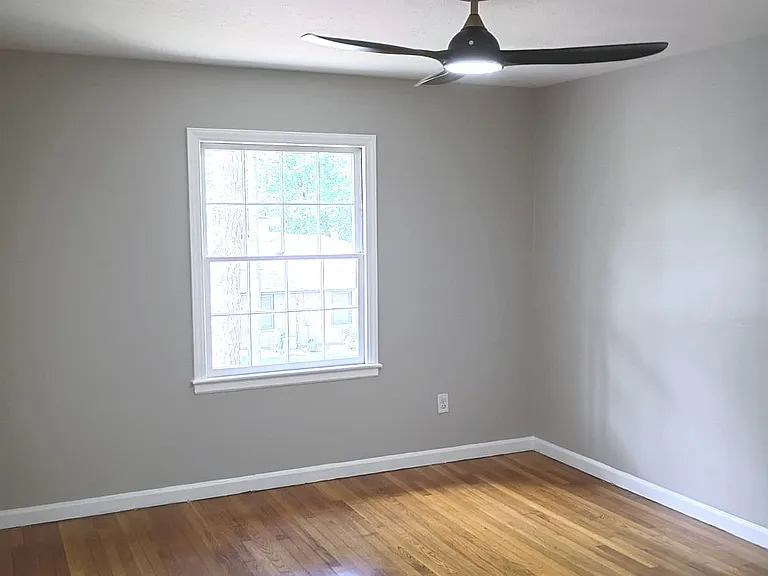 21 Berkley Pl #4 — Photo 13