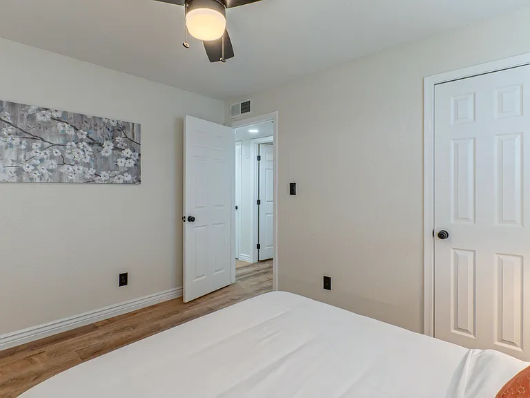 1133 S Farmer Ave #3 — Photo 11