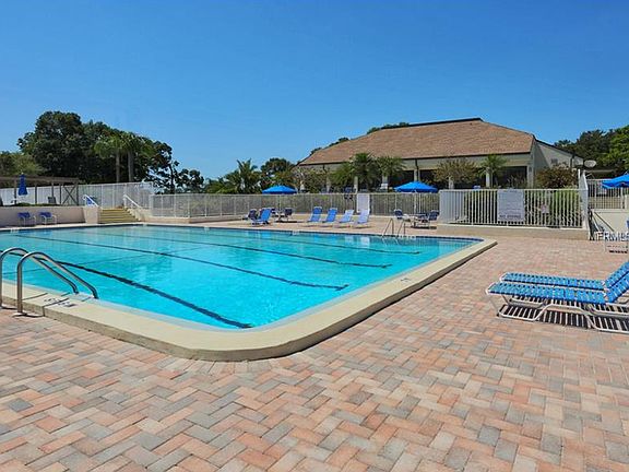 2nd image of 618 Bird Bay Cir #318