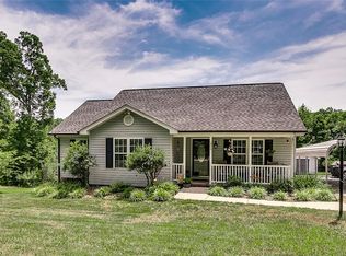 304 Rosemont Rd, Asheboro, NC 27203
