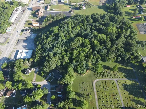 9.25AC Market Street, Charlestown, IN 47111