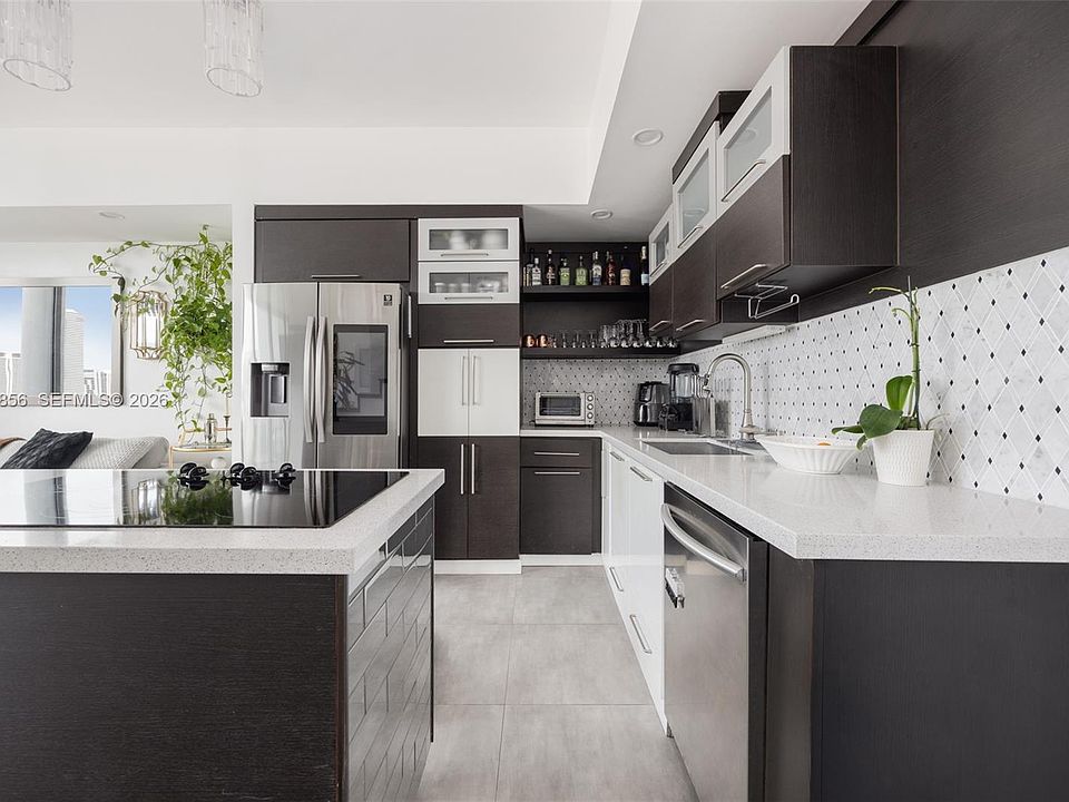 1st image of 690 SW 1st Ct #Penthouse I10