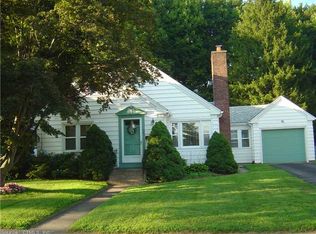 37 Lockwood St, Meriden, CT 06451