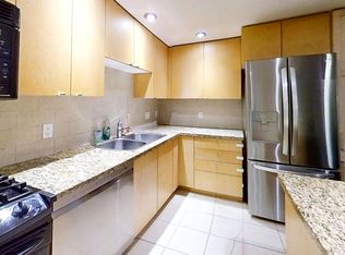 9133 Hemlock Dr, Richmond, BC V6Y 4J9