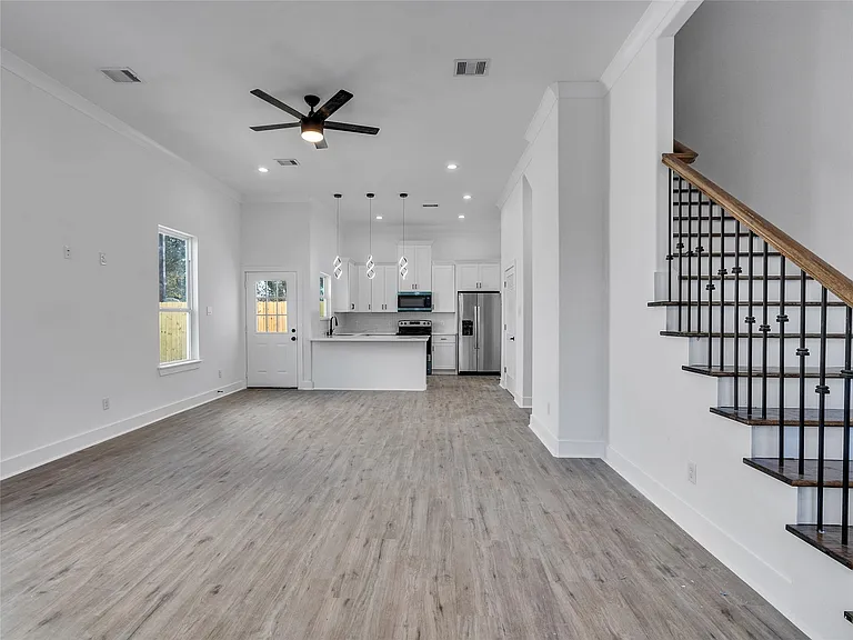 5128 Clover St #B — Photo 5