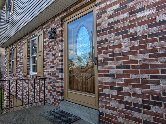 Welcoming Front Porch!
