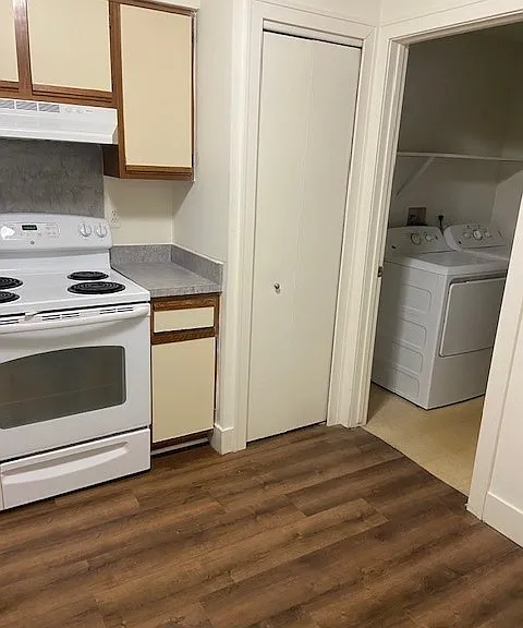 2658 Lantern Ln #108 — Photo 6