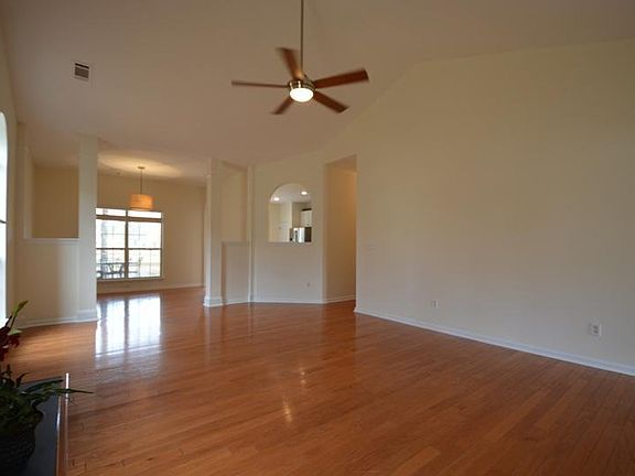 3rd image of 2641 Palmetto Hall Blvd