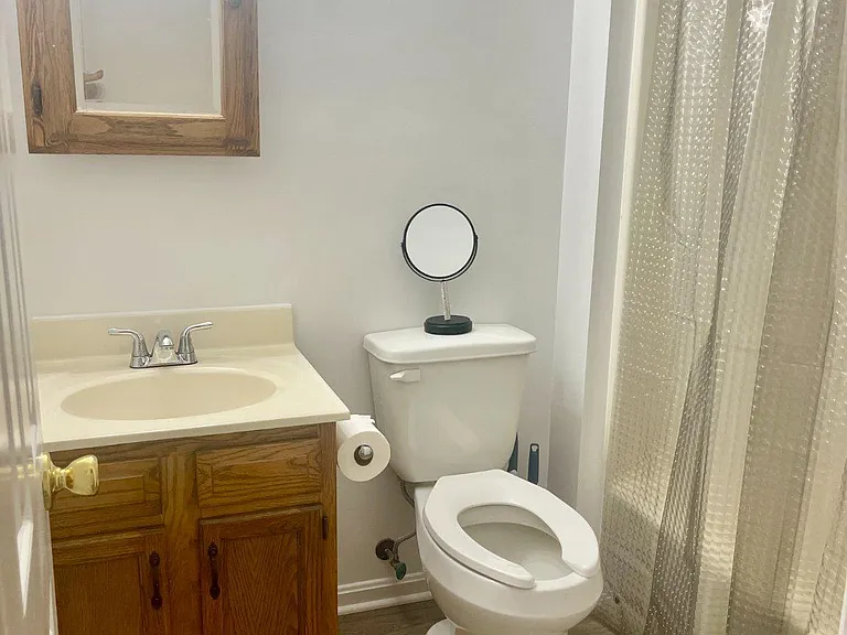 380 Sollers Wharf Rd — Photo 12