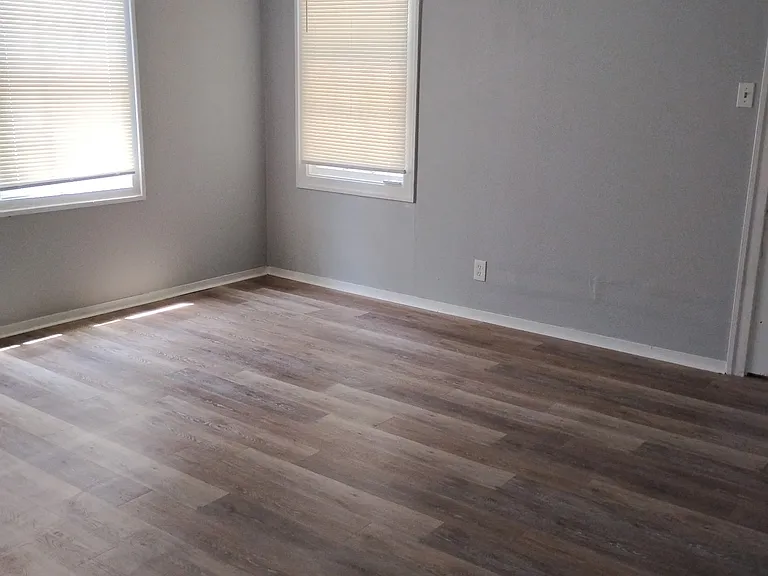 106 N 20th Ave #C — Photo 4