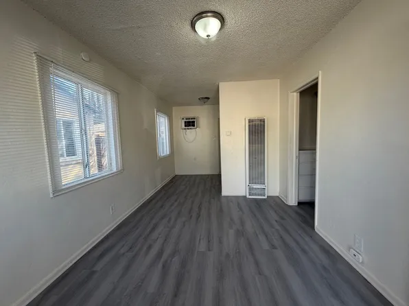 1016 Wilson Avenue, 1016 Wilson Ave APT B, Bakersfield, CA 93308