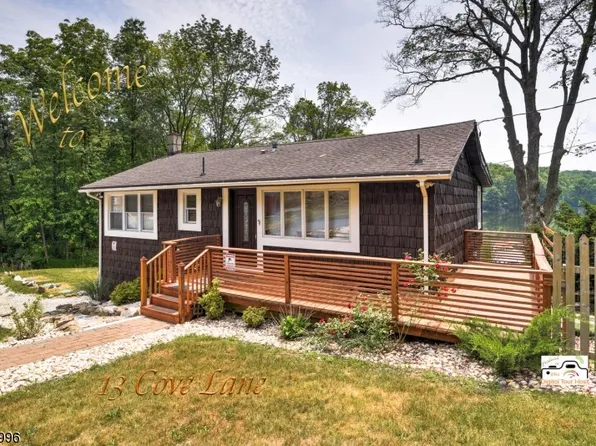 13 Cove Ln, Wantage Twp., NJ 07461
