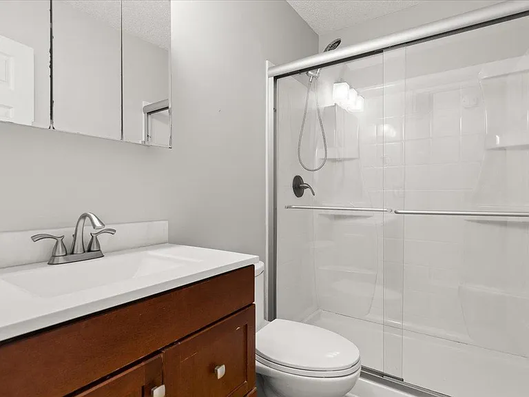 1201 Grasswind Dr — Photo 22