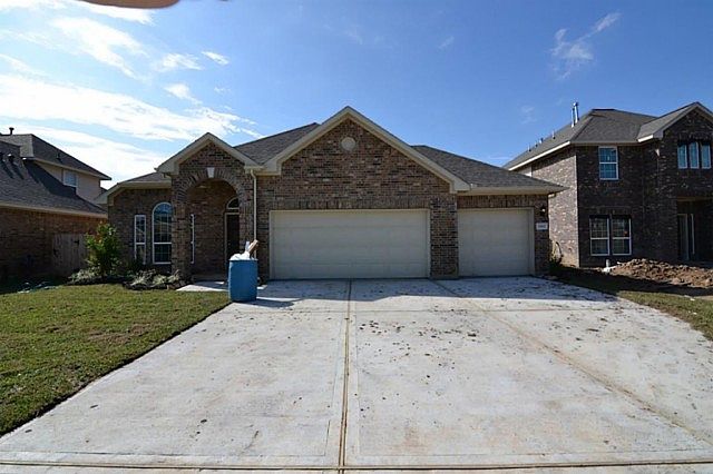 1st image of 2885 Flower Creek Ln