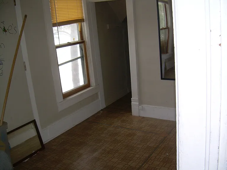 1331 1/2 5th Avenue Rd — Photo 9
